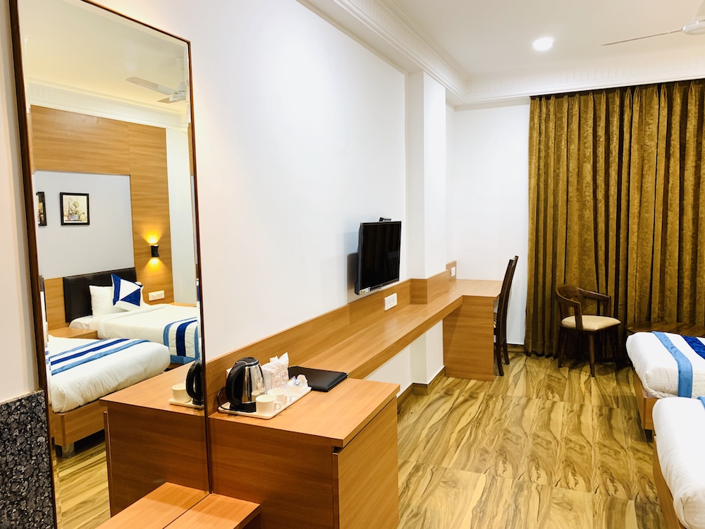 Deluxe Twin Room photo 4